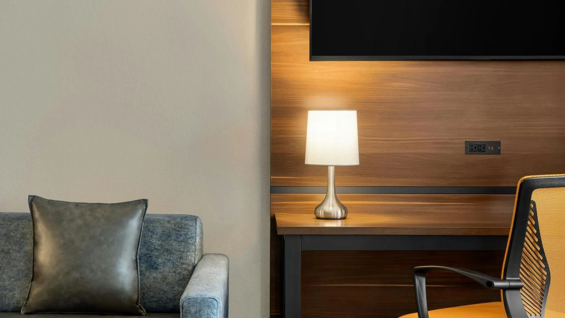 *** Hotel Four Points By Sheraton Columbus-Polaris United States