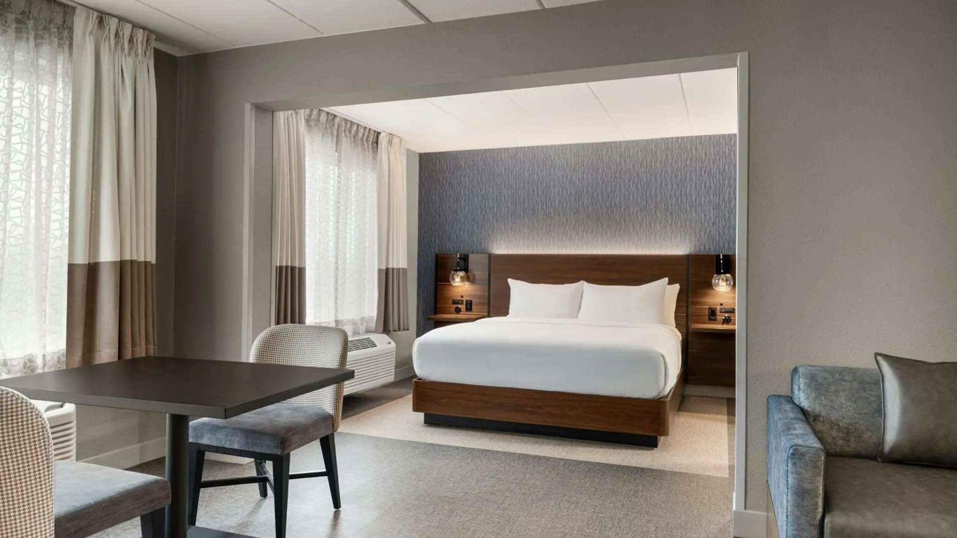 Hotel Four Points By Sheraton Columbus-Polaris