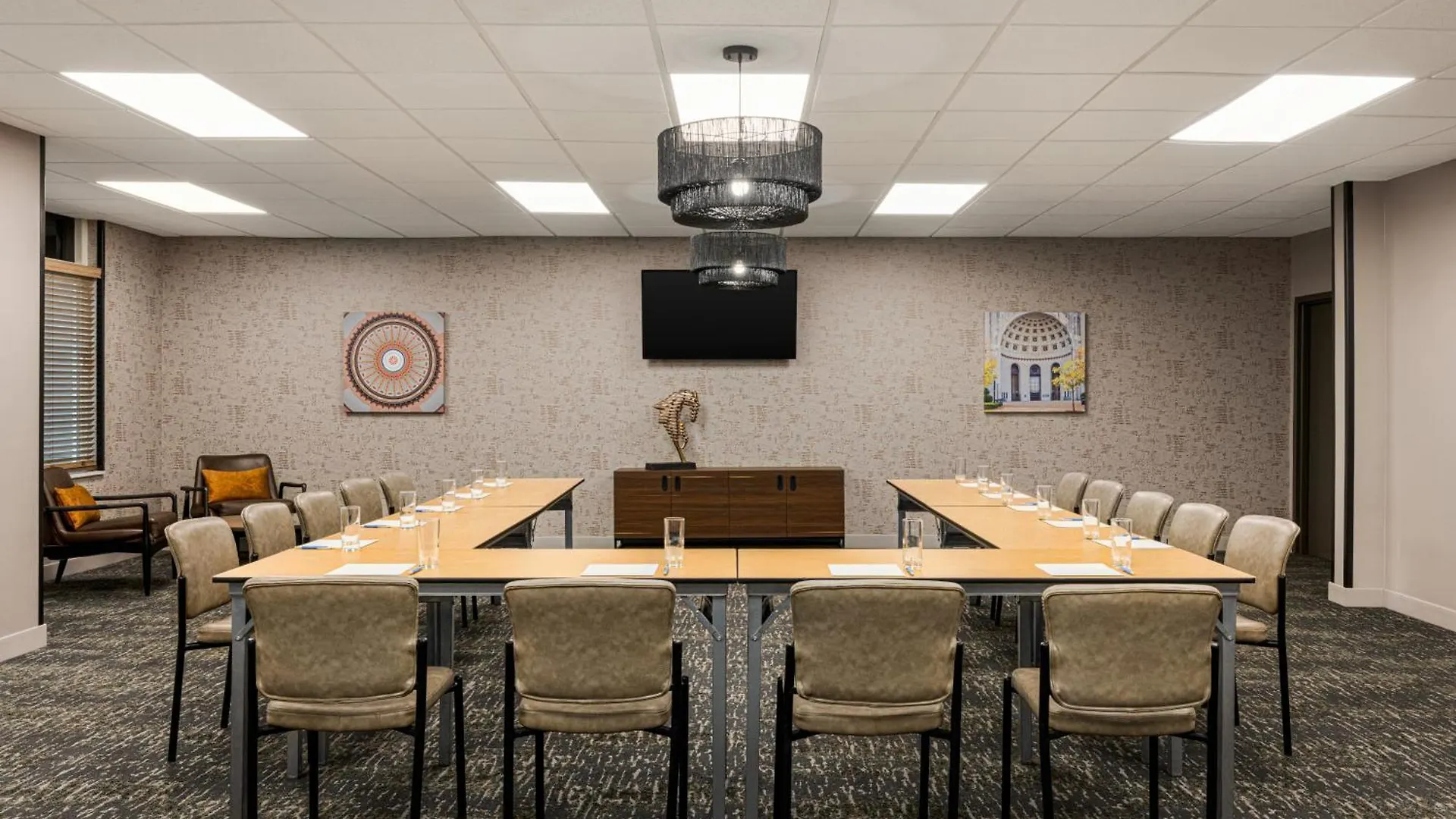 Four Points By Sheraton Columbus-Polaris Hotel